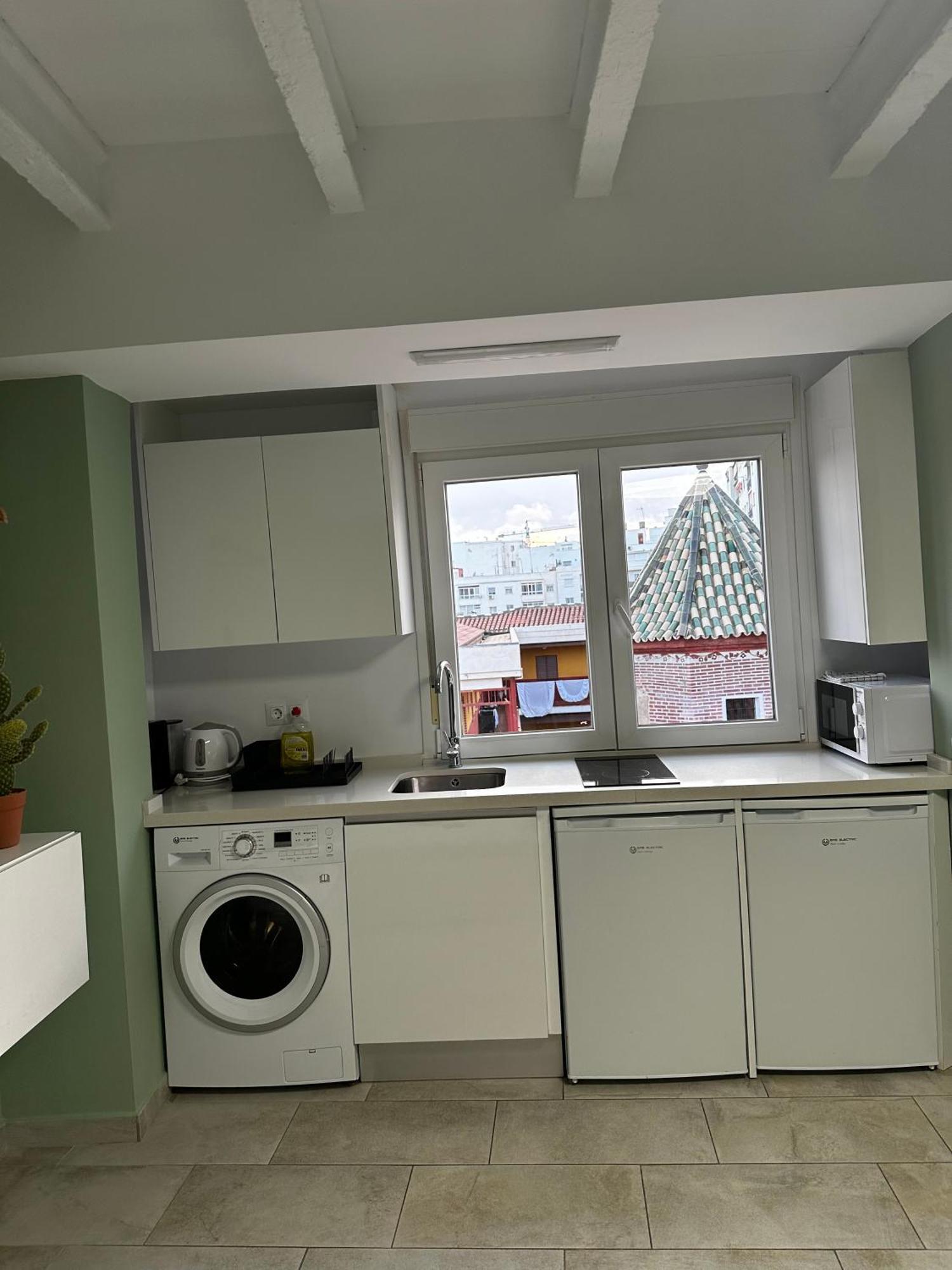 Lovely Studio Apartment With Terrace 马拉加 外观 照片