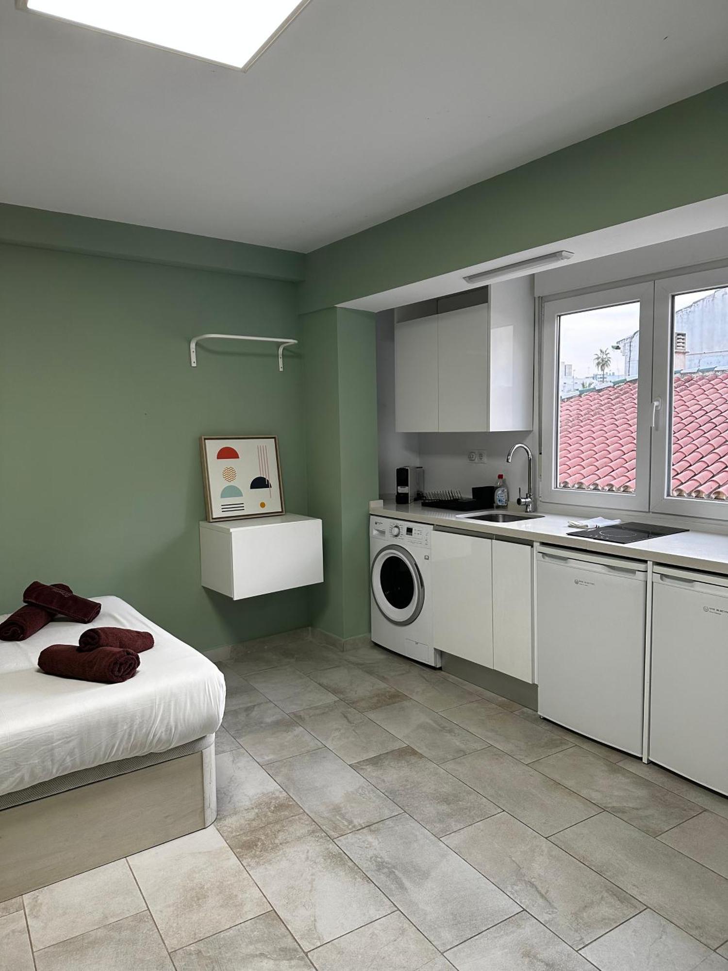 Lovely Studio Apartment With Terrace 马拉加 外观 照片